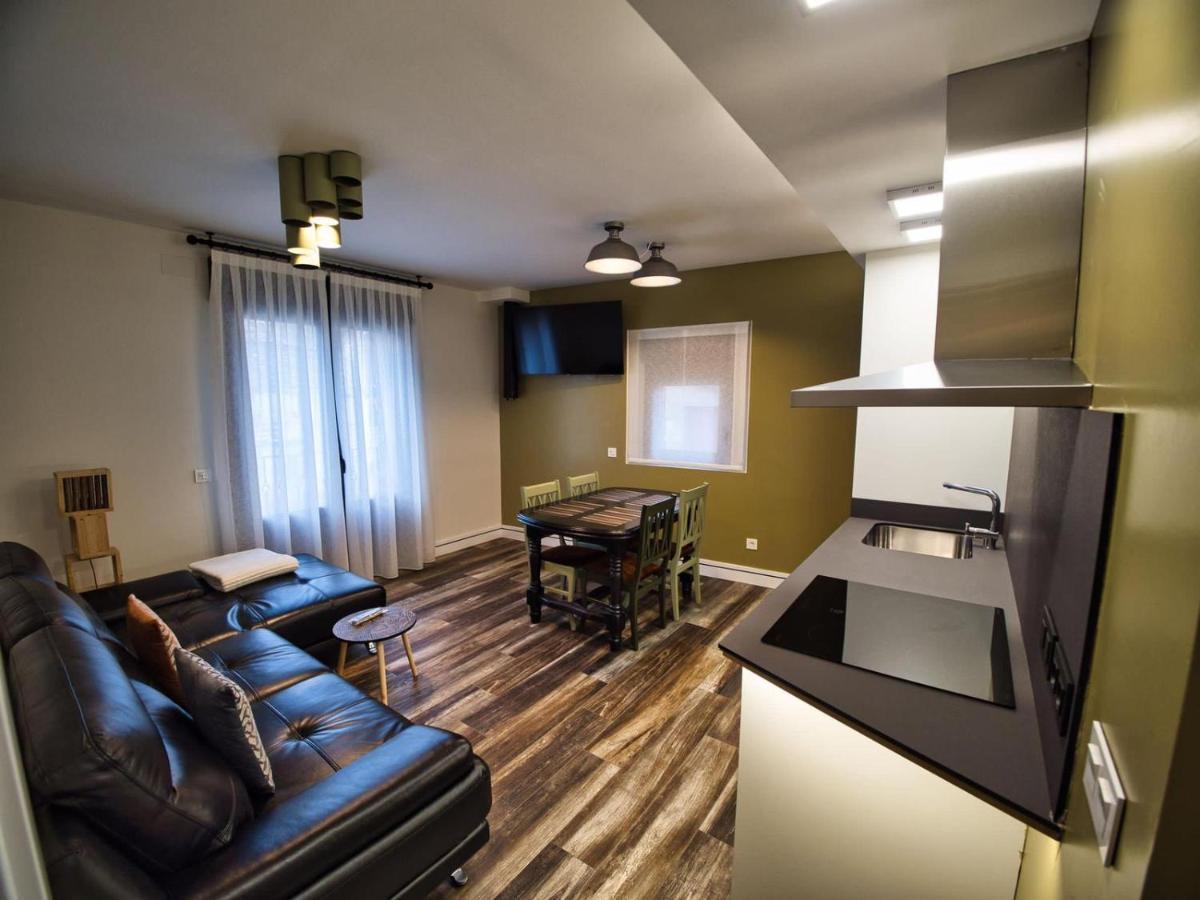 Apartamentos Valle De Ordesa-טורלה מראה חיצוני תמונה